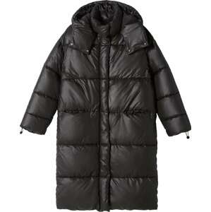 Zimní kabát Bershka černá