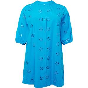 Košilové šaty 'SELINA' ONLY Carmakoma nebeská modř